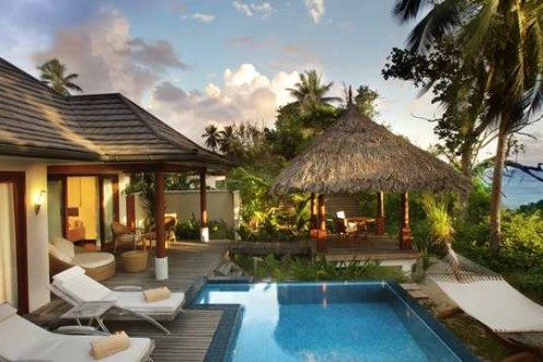 Pool Villa des Hilton Labriz in den Seychellen